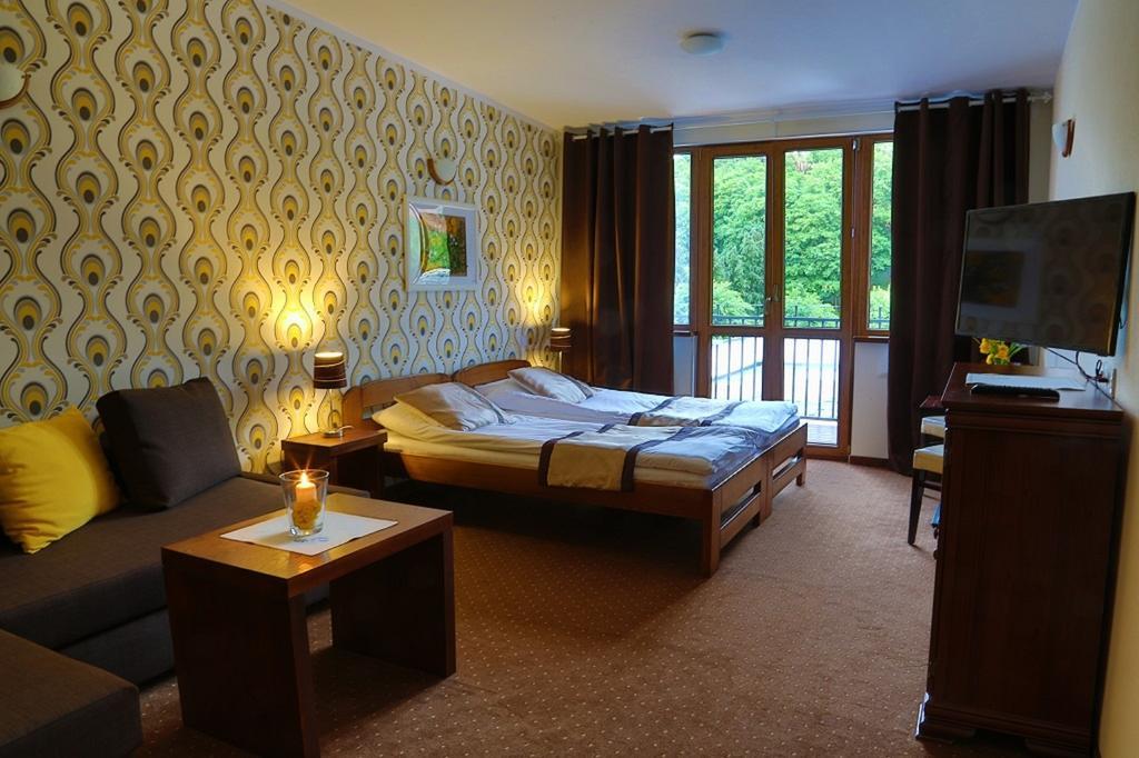 Pod Wzgorzem Bed & Breakfast 프롬보르크 객실 사진