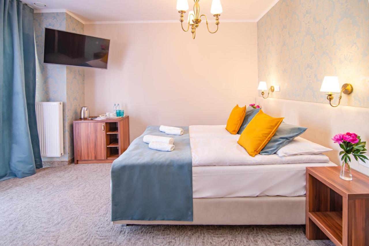 Pod Wzgorzem Bed & Breakfast 프롬보르크 외부 사진
